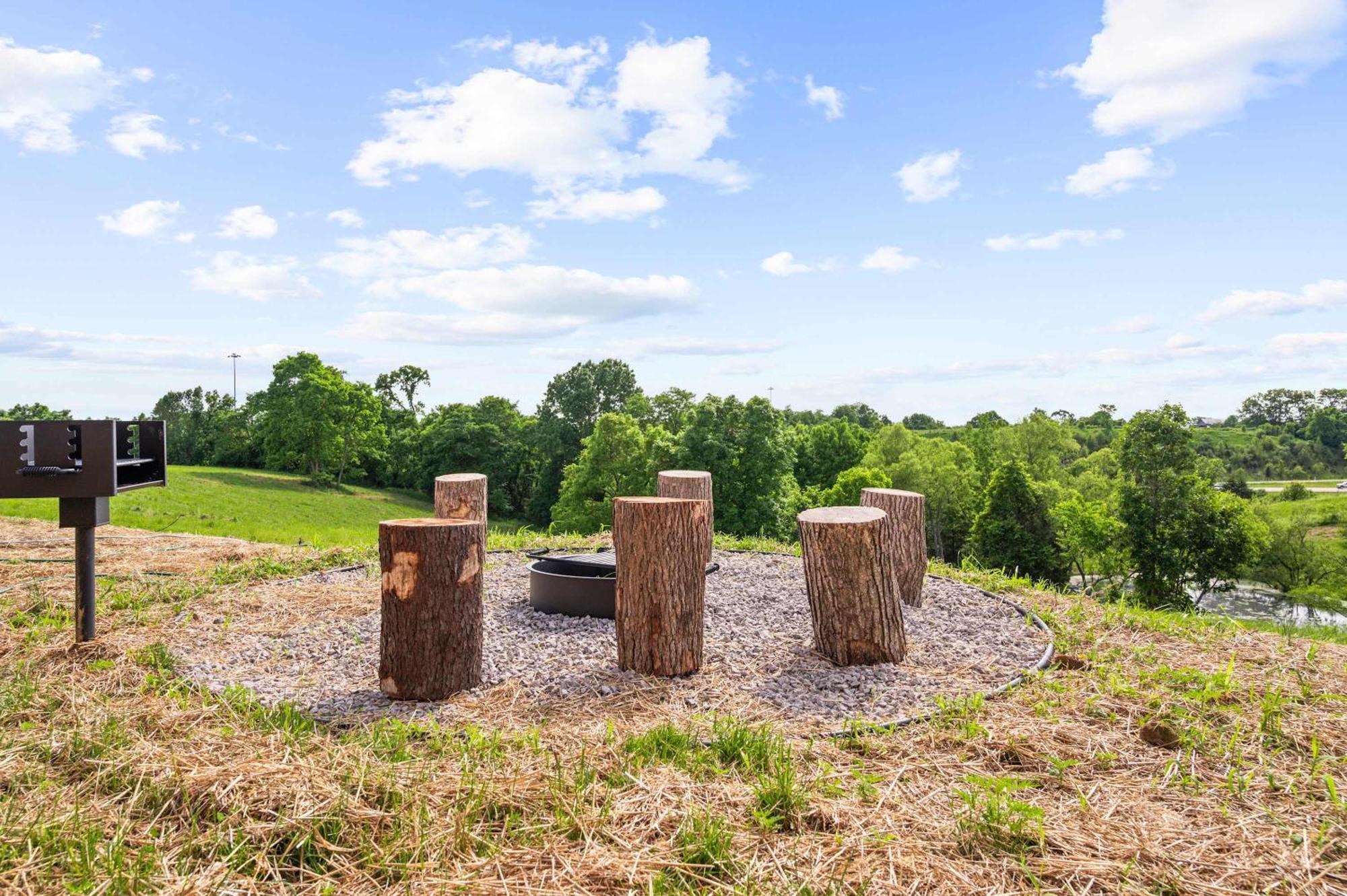 The Lodges At Eden Reserve - Pet Friendly Cabins Near Ark วิลเลียมส์ทาวน์ ภายนอก รูปภาพ